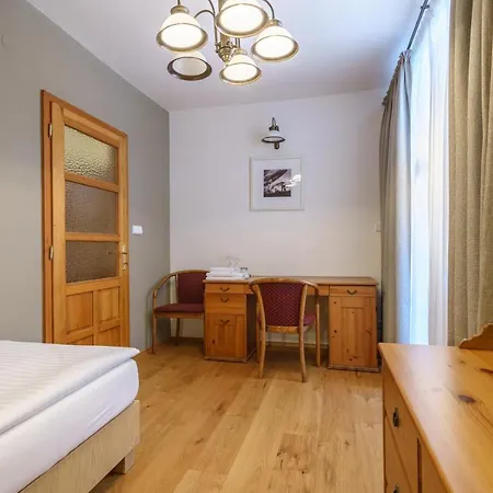 A Restaurace U Vychopnu 3*