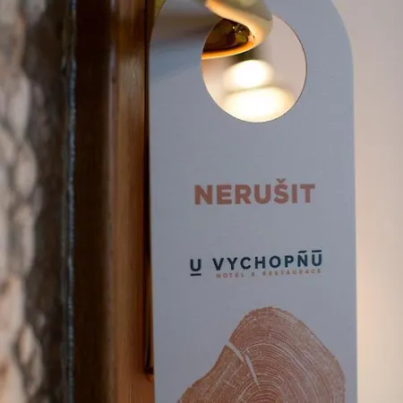 Hotel A Restaurace U Vychopnu 3*