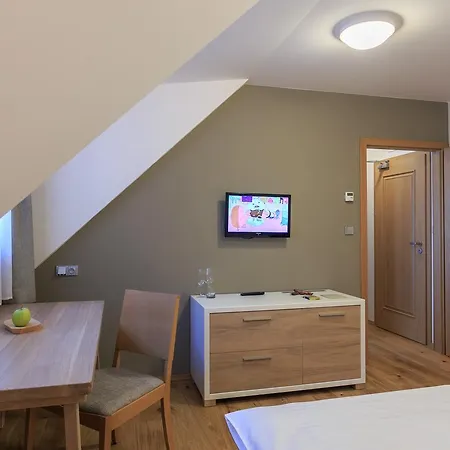 A Restaurace U Vychopnu 3* Vsetin