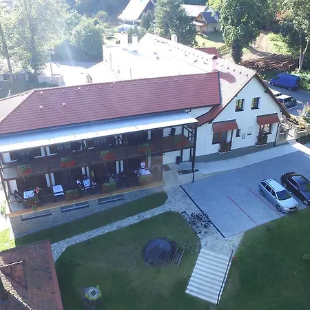 A Restaurace U Vychopnu 3*