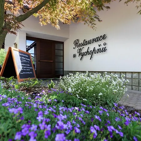 A Restaurace U Vychopnu Hotel 3*