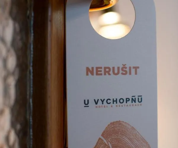Отель A Restaurace U Vychopnu 3*
